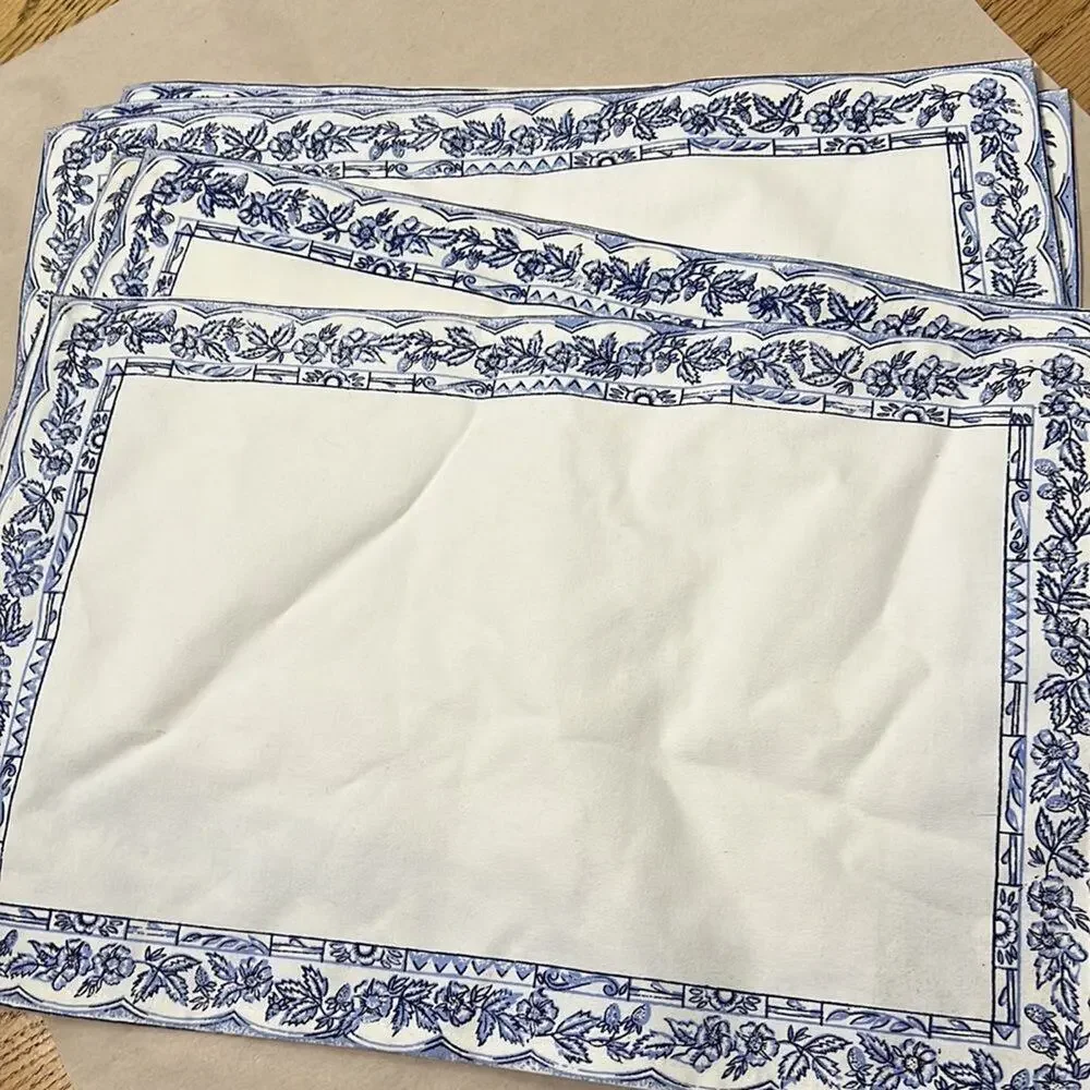NWOT COTTON BUNDLE OF 6 PLACEMATS‎